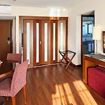 Gale T1 542 Aparthotel